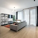 Elegance In Win Herastrau - King Bed Апартаменти *