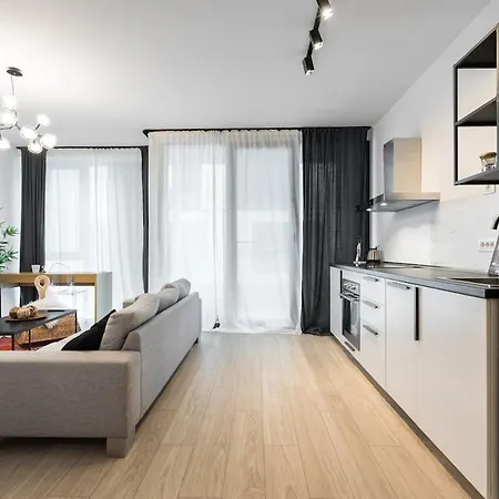 Elegance In Win Herastrau - King Bed Apartament Bukareszt