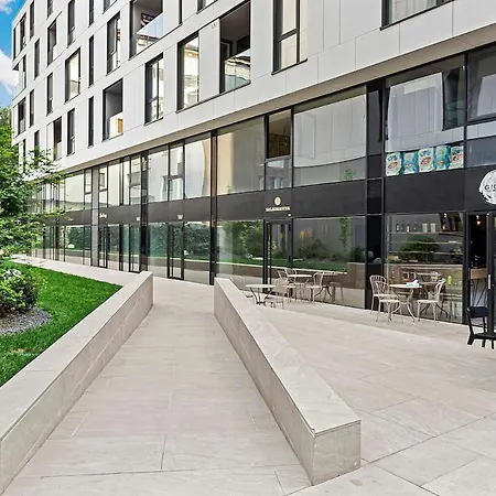 Elegance In Win Herastrau - King Bed * Bukarest