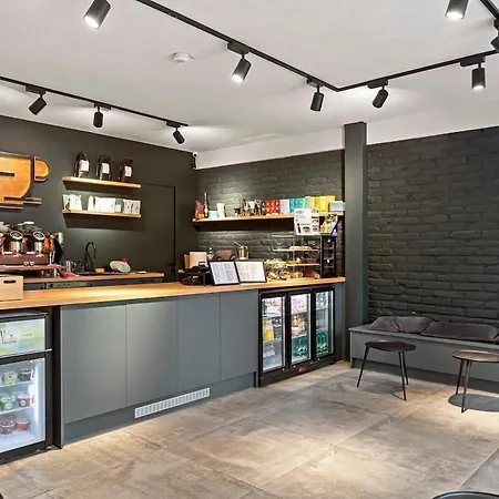 Elegance In Win Herastrau - King Bed