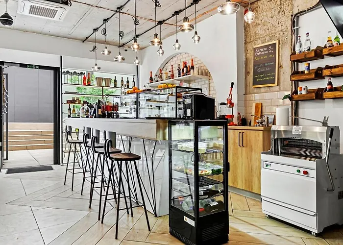 Elegance In Win Herastrau - King Bed アパート