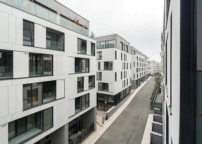 Апартаменти Elegance In Win Herastrau - King Bed *