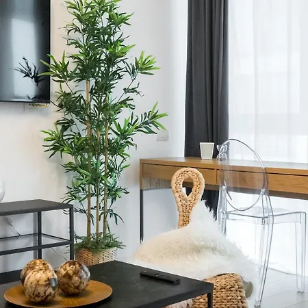 Elegance In Win Herastrau - King Bed